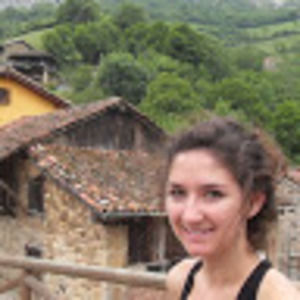 Meet your Posher, Caroline